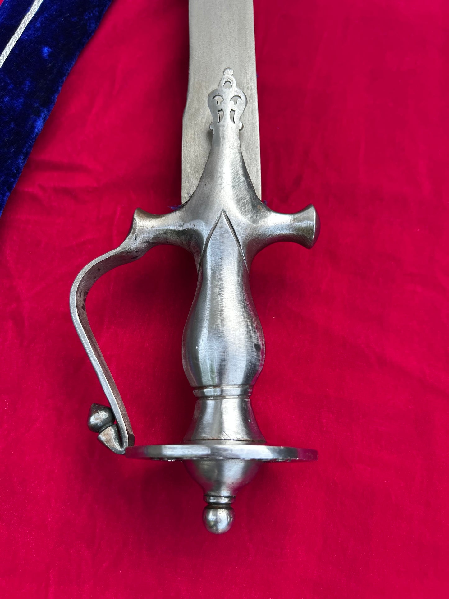 Kotashahi hilt tegh