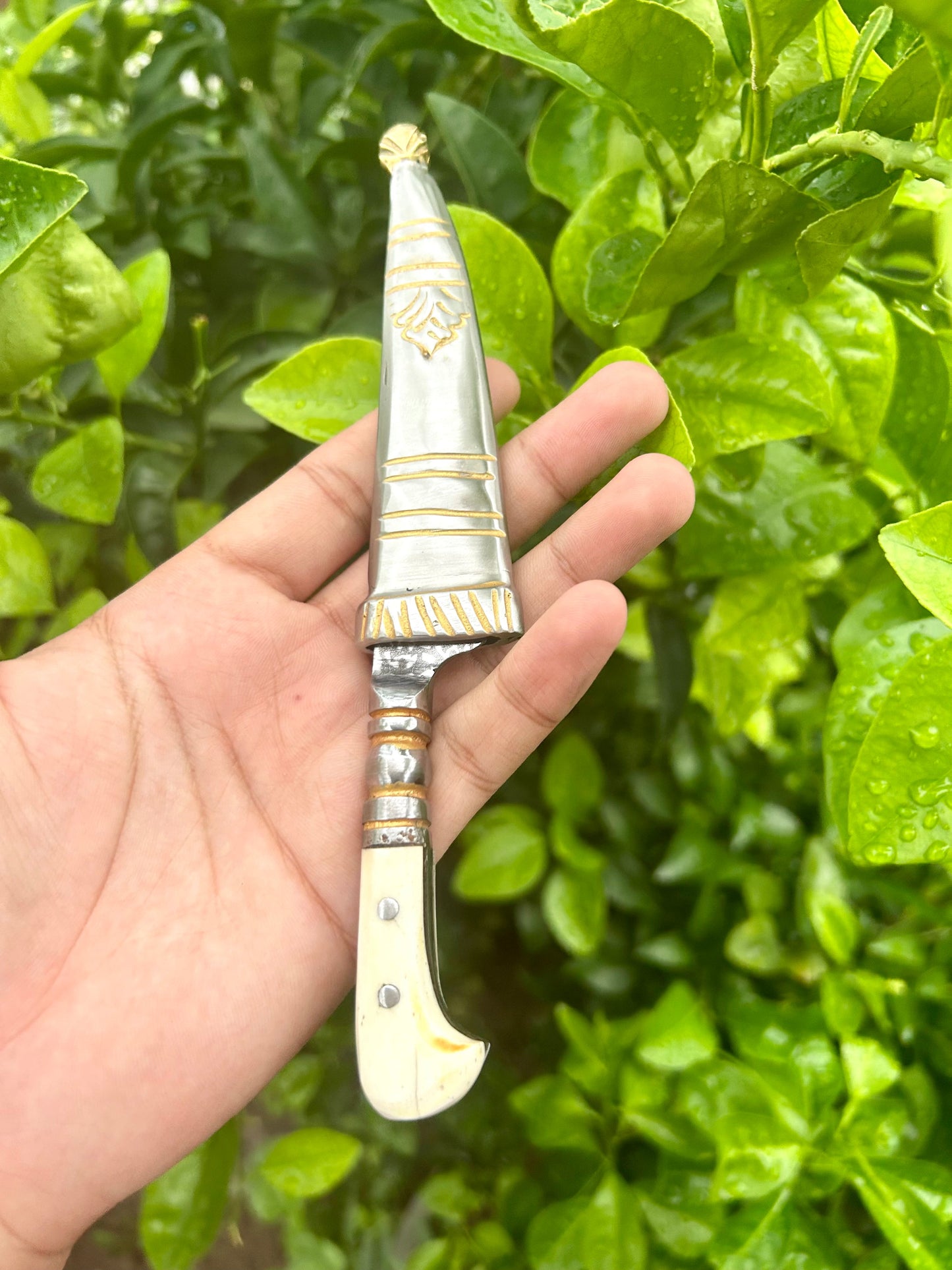 8 Inches Kard with Metal Scabbard