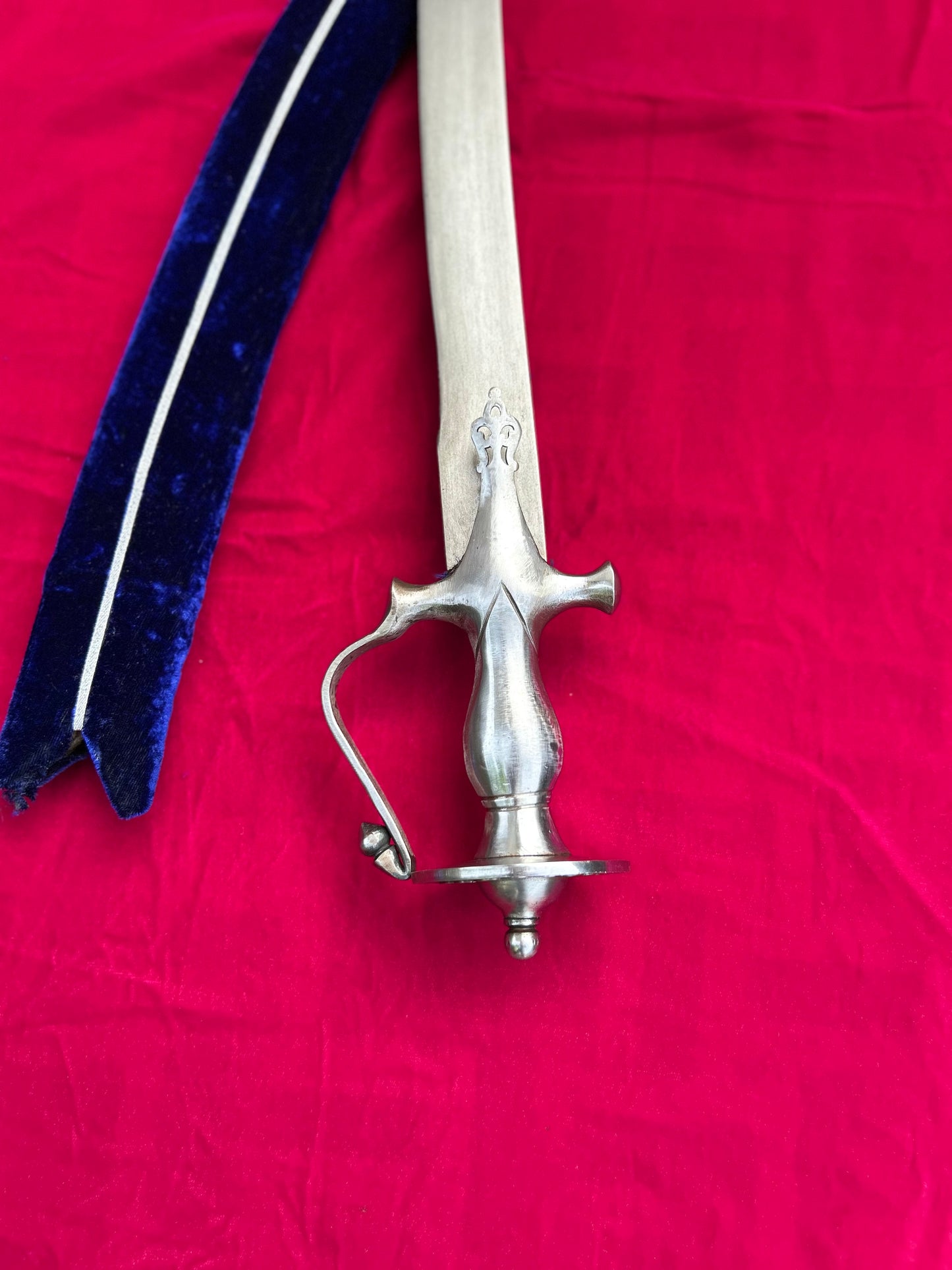 Kotashahi hilt tegh