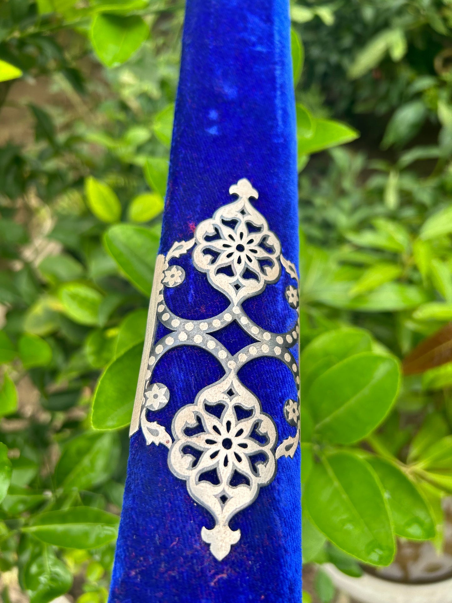 Silver Handle Sirohi with Blue Velvet Miyaan
